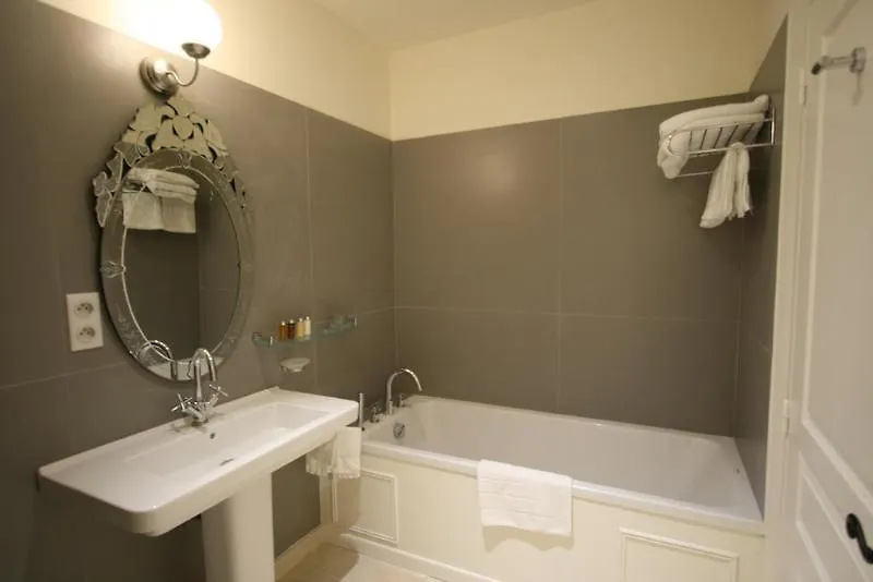 Hotel Chateau Les Oliviers De Salettes Charols